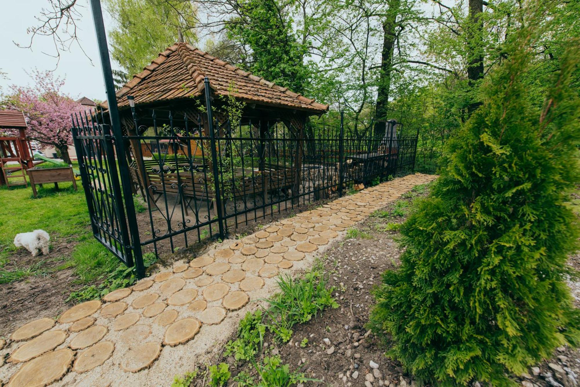 Shubu Zen Vendeghaz Hotel Szilvasvarad Bagian luar foto